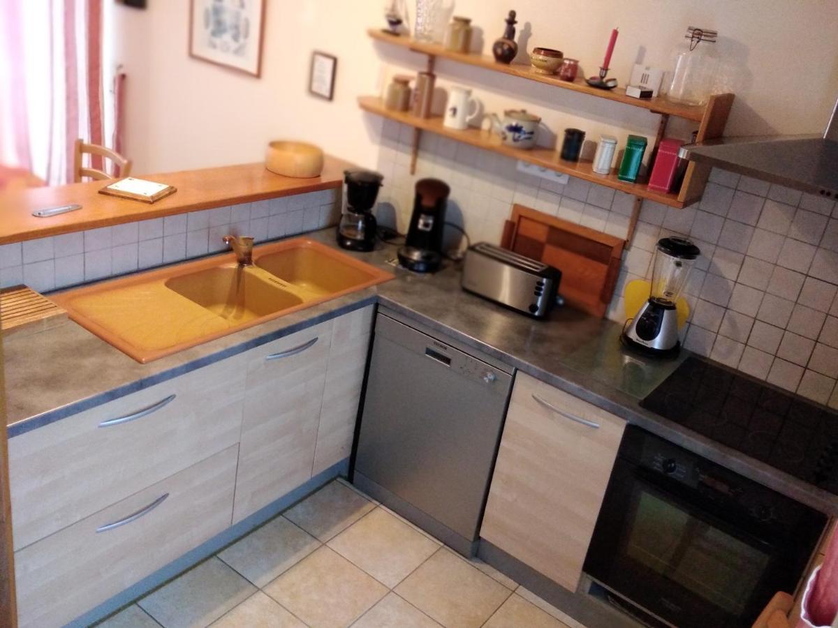 10km De Granville, Holiday home Hudimesnil